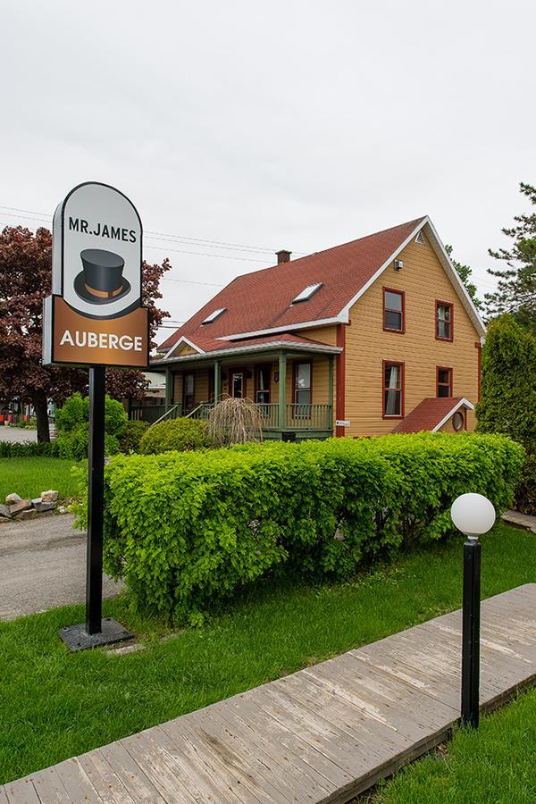 Auberge Mr James Rivière-du-Loup エクステリア 写真